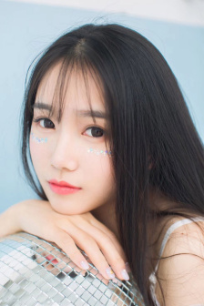 久久久国产精华液2023特点