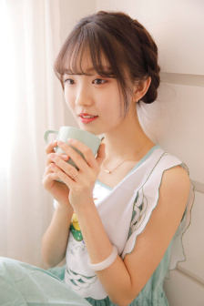 韩国电视剧继母和儿媳抢儿子